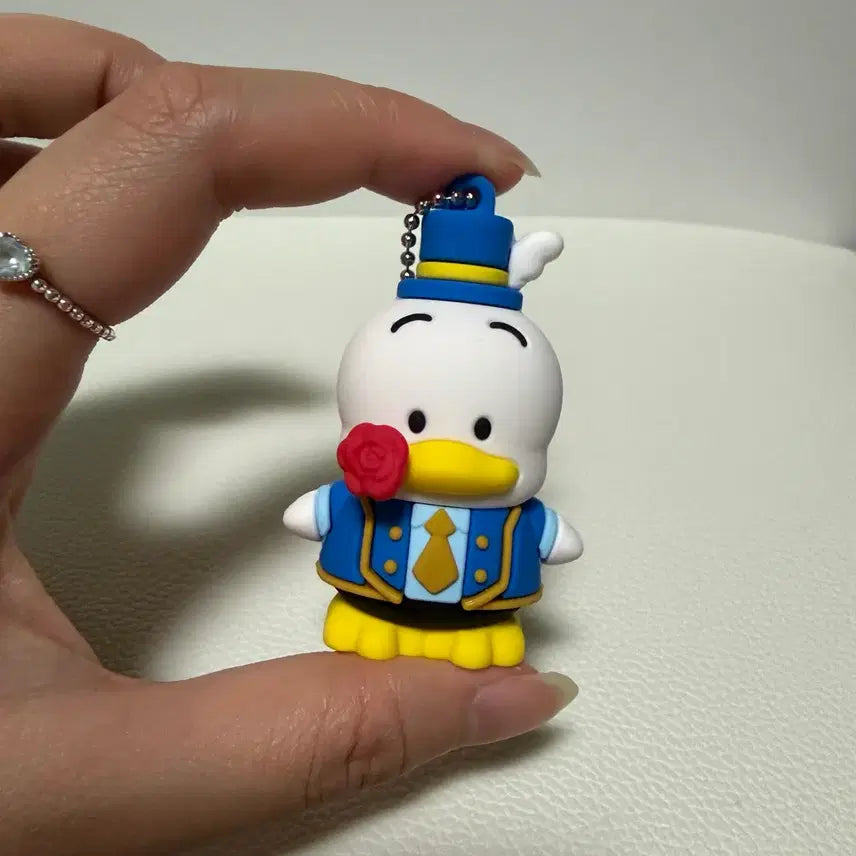 [BUNJANG] Sanrio Outfit Series Pekkle Keychain New / 산리오 아웃핏 시리즈 페클 키링 새상품