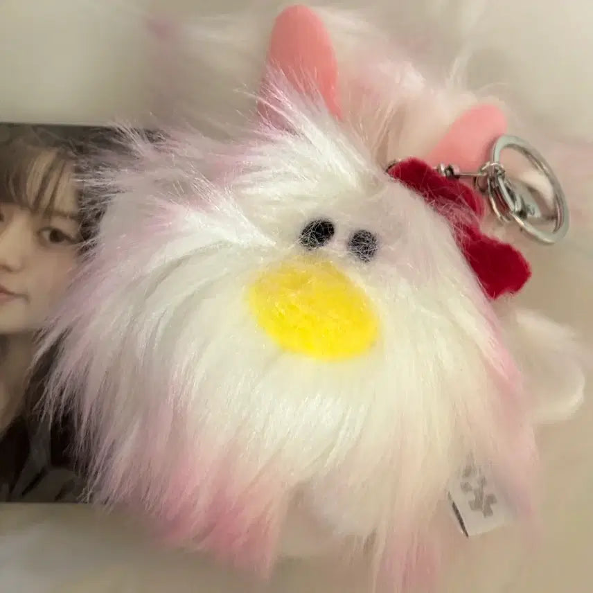 [BUNJANG] ILLIT Minju 1st Anniversary Okki Plush Keychain / 아일릿 민주 1주년 오끼 플러쉬 키링