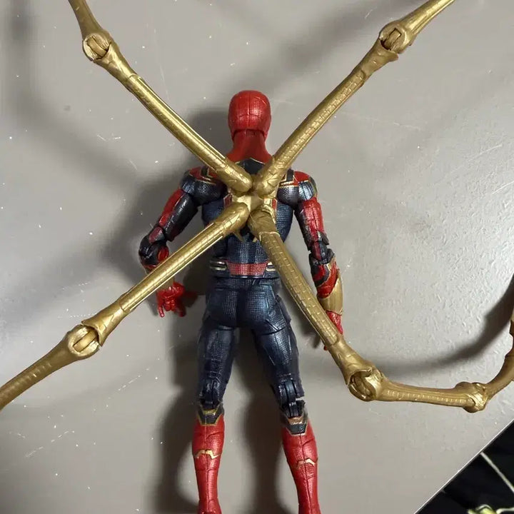 [BUNJANG] Hasbro Marvel 80th Anniversary Spider-Man Infinity War Figure / 마블레전드 스파이더맨 해즈브로 마블 80주년 인피니티워 피규어
