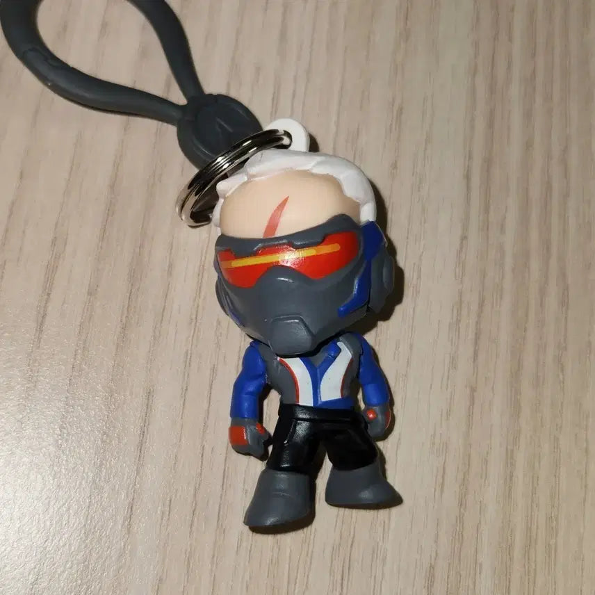 [BUNJANG] Overwatch Soldier: 76 Back Hanger Mini Figure Keychain / 오버워치1 솔저76 백행거 미니 피규어 키링 옵치 가방 걸이