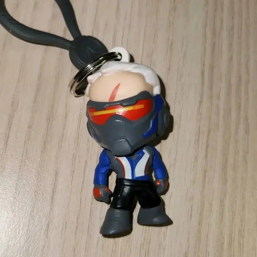 [BUNJANG] Overwatch Soldier: 76 Back Hanger Mini Figure Keychain / 오버워치1 솔저76 백행거 미니 피규어 키링 옵치 가방 걸이