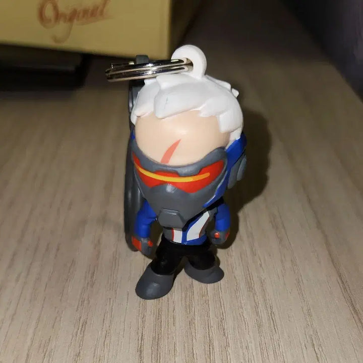 [BUNJANG] Overwatch Soldier: 76 Back Hanger Mini Figure Keychain / 오버워치1 솔저76 백행거 미니 피규어 키링 옵치 가방 걸이