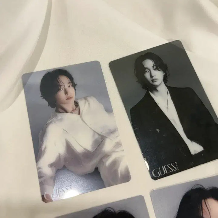 [BUNJANG] SHINee Onew Guess Transparent Acrylic Photocard Bundle Set / 샤이니 온유 게스 투명 아크릴 포카 4장일괄 양도