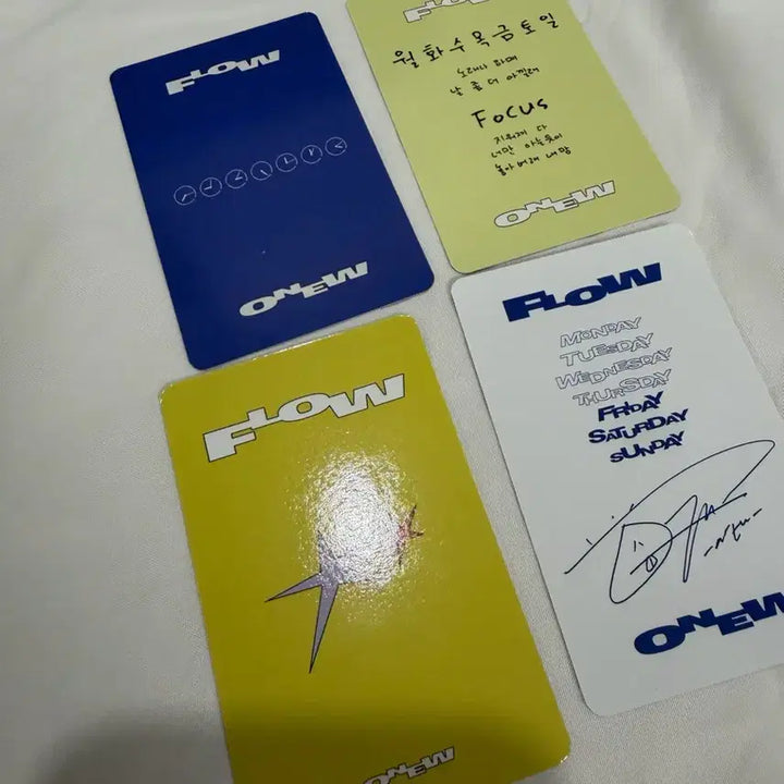 [BUNJANG] SHINee Onew Flow Photocard Bundle Set (4 pcs) / 샤이니 온유 플로우 포카 3장일괄