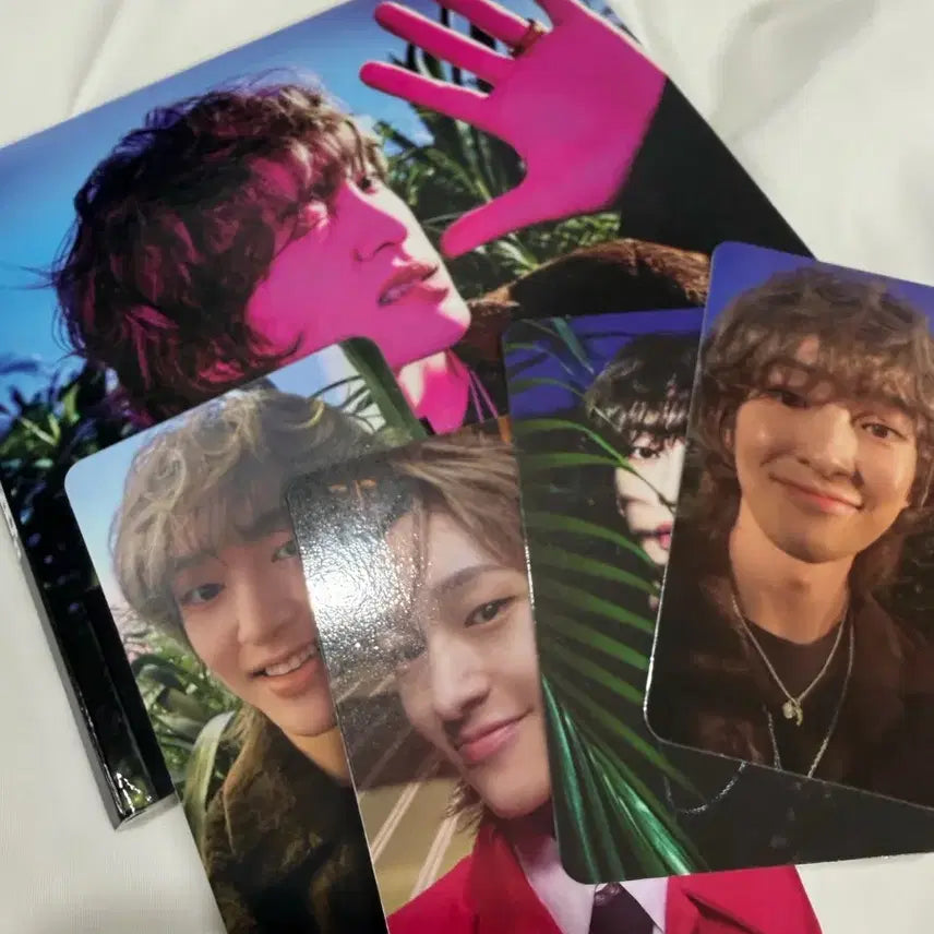 [BUNJANG] SHINee Onew HARD Album Bundle Set (4 Photocards + Album) / 샤이니 HARD 온유 VER 포카 4종 +앨범 일괄