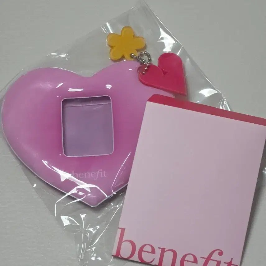 [SOLD OUT] [BUNJANG] TXT Yeonjun Photocard Holder Bundle Set / 베네피트 투바투 txt 연준 증사 증명사진 하트키링 일괄 세트