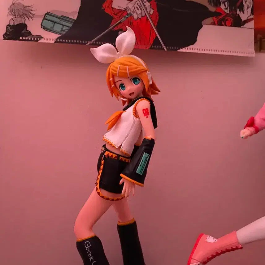 [BUNJANG] Kagamine Rin Figure / 카가미네 린 피규어