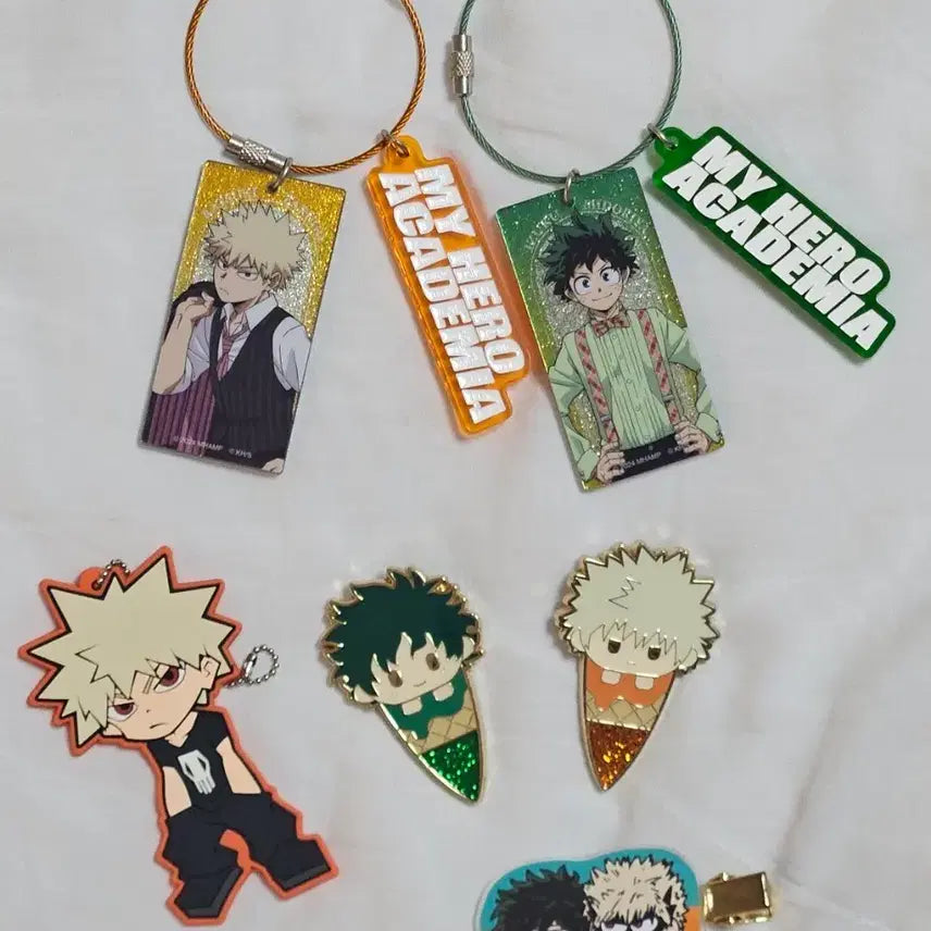 [BUNJANG] My Hero Academia Bakugo Midoriya Keyring &amp; Badge Bundle Set / 나히아 히로아카 바쿠고 미도리야 키링 아이스타피 뱃지 등 일괄판매