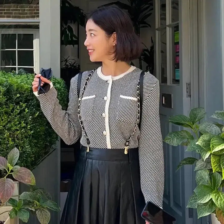 [BUNJANG] ON&amp;ON Diagonal Striped Cardigan - Black / 온앤온 diagonal striped cardigan - black