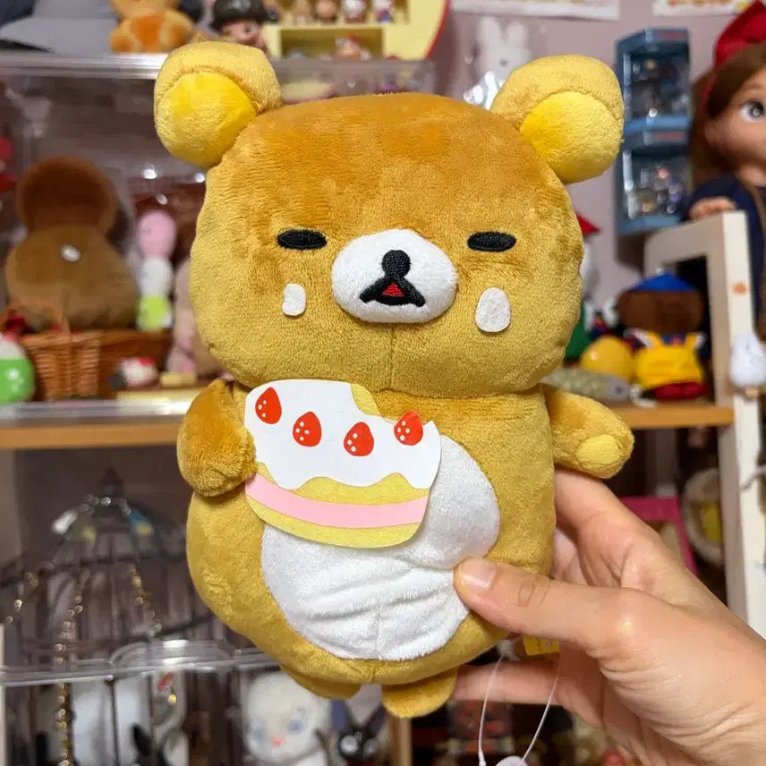 [BUNJANG] San-X Rilakkuma Cake Plush Toy / (오늘까지 할인)산엑스 뚱뚱이 리락쿠마 케이크 인형(종이택O)