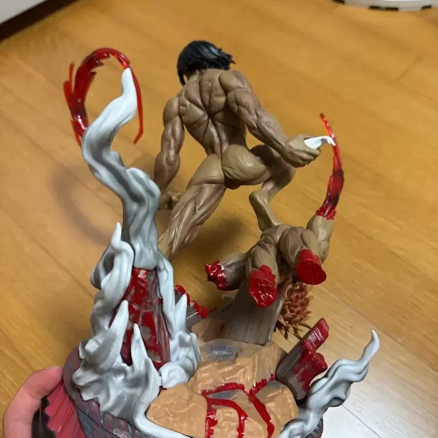 [BUNJANG] Attack on Titan Colossal Titan &amp; Attack Titan Figure / 진격의 거인 피규어