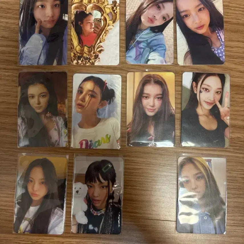[BUNJANG] NewJeans Attention Photocard Bundle Set / 뉴진스 어텐션 포카 일괄