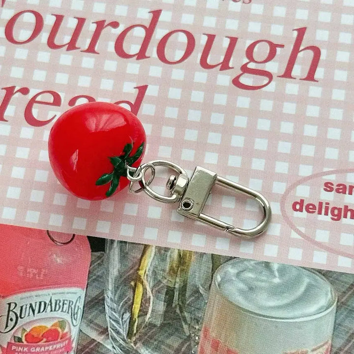 [BUNJANG] Red Tomato Charm Keychain / 토마토 파츠 키링 / 과일 야채 채소 행운 빨강 레드 백참 열쇠고리