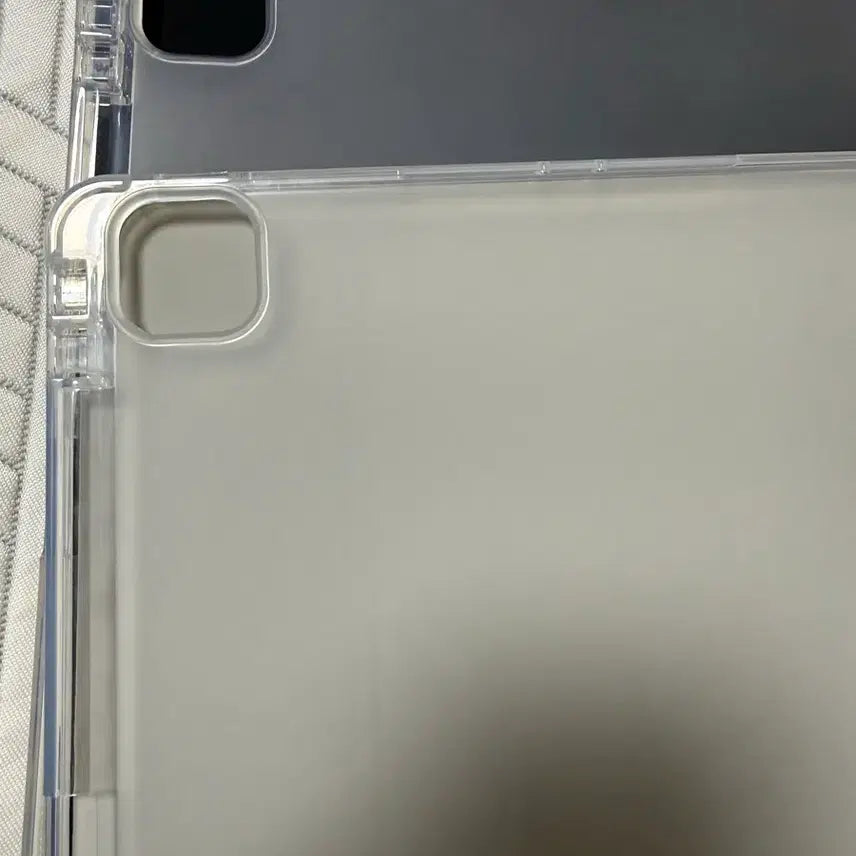 [BUNJANG] iPad 13-inch Case Bundle / *새상품* 아이패드 케이스 13인치 일괄판매