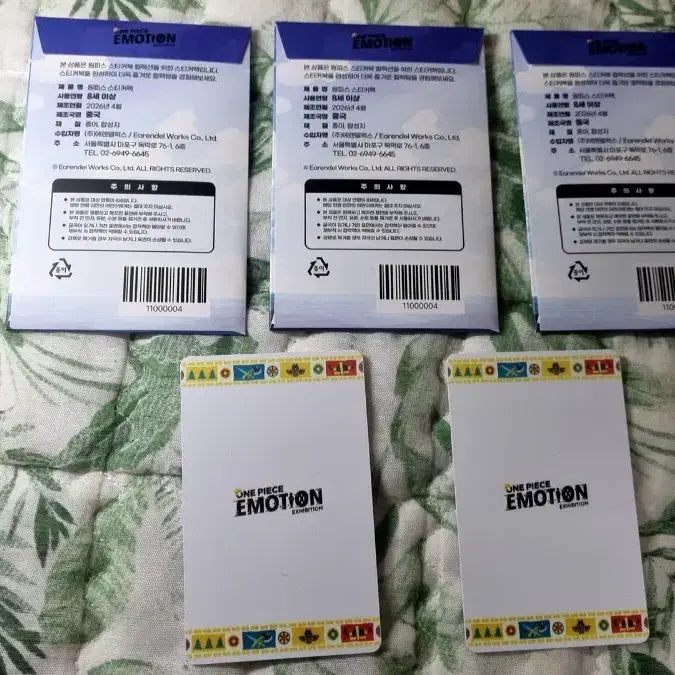 [BUNJANG] One Piece Emotion Sticker Pack (3 Unsealed) + 2 Photocards / 원피스 이모션 스티커 팩 3개(미개봉) + 원피스 포토 카드 2장