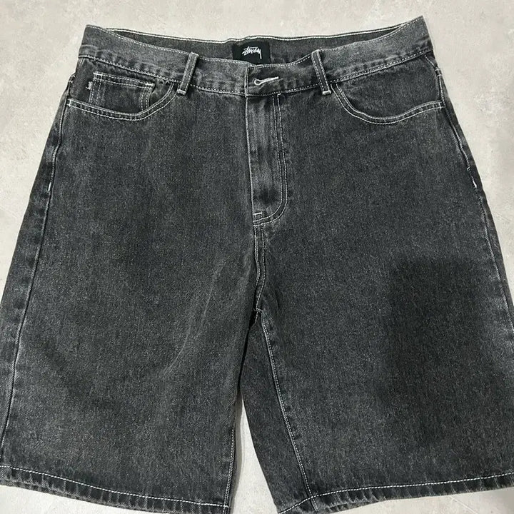 [BUNJANG] Stussy Black Denim Shorts (Size 32) / 스투시 블랙 데님 쇼츠 (32)