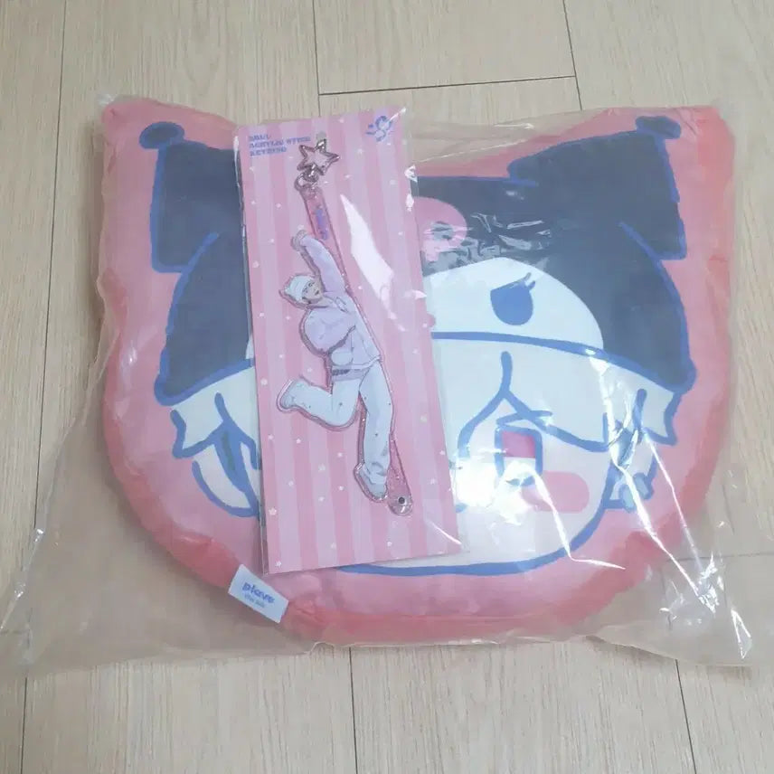 [BUNJANG] PLAVE Eunho Plush Cushion Stick Bundle Set (Sealed) / (미개봉) 플레이브 은호 플뿌 뿌우 쿠션 스틱 일괄
