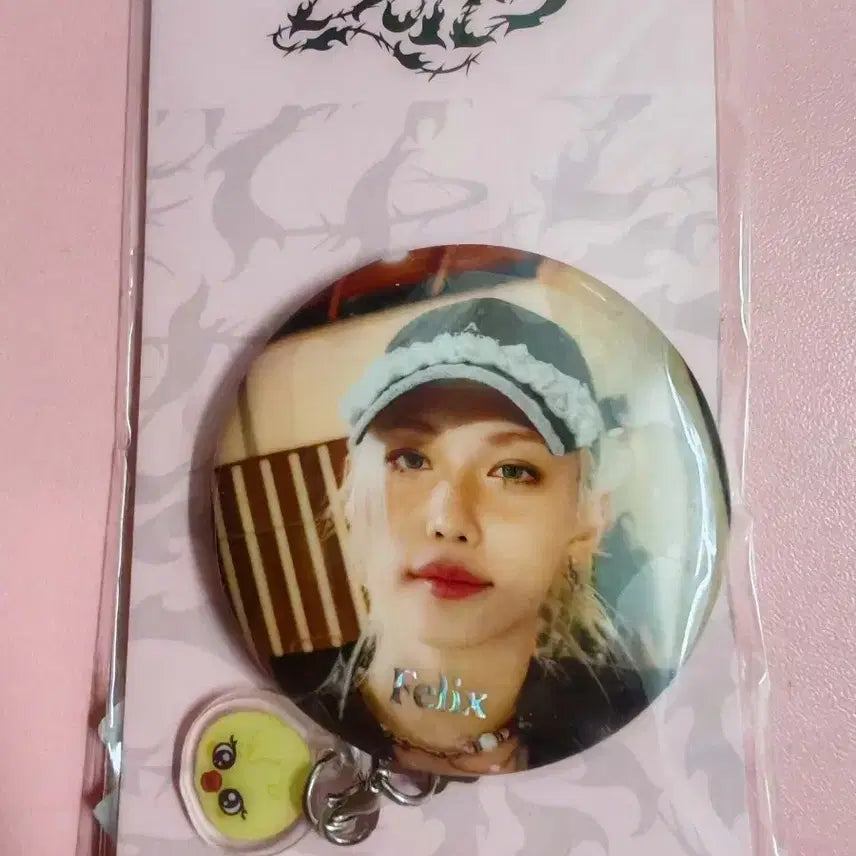[BUNJANG] Stray Kids China Pop-up Badge / 예판 스트레이키즈 중국 팝업 뱃지