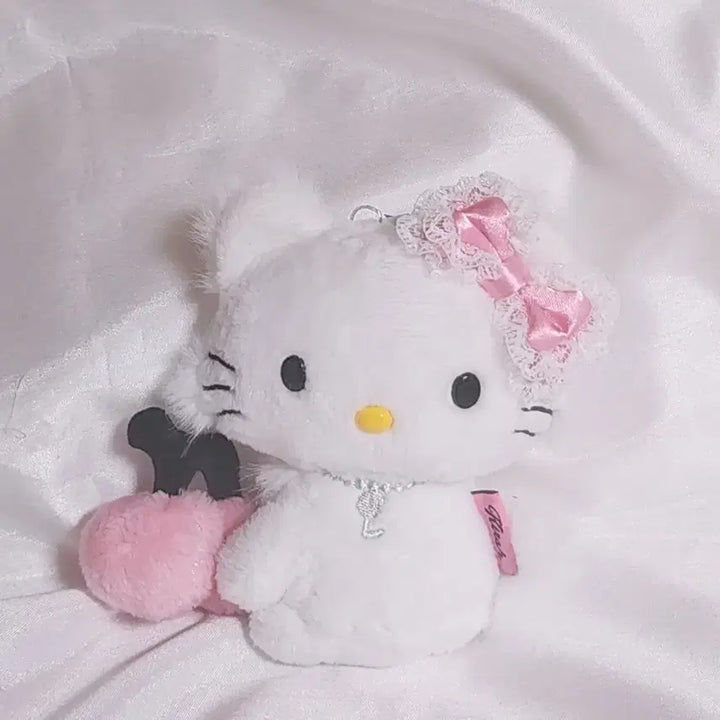 [BUNJANG] Kirsh x Charming Kitty Collaboration Doll Keychain &amp; Pouch Set / 키르시 챠미키티 인형 키링&amp;파우치 세트