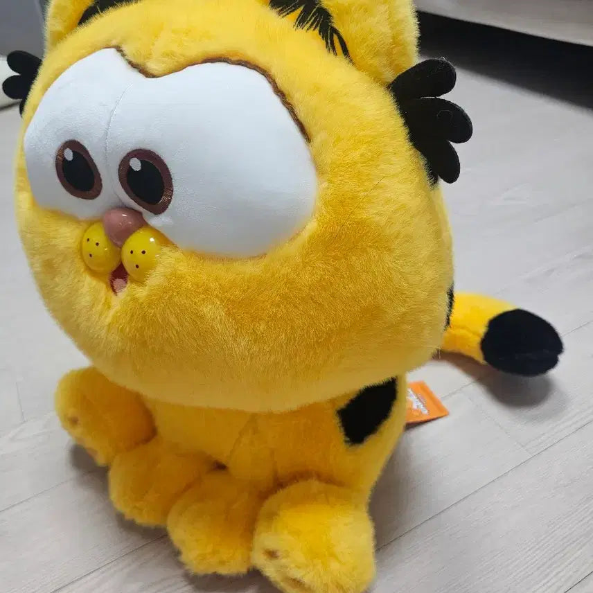 [BUNJANG] Baby Garfield Large Plush 45cm / 베이비 가필드 대형 인형 45cm