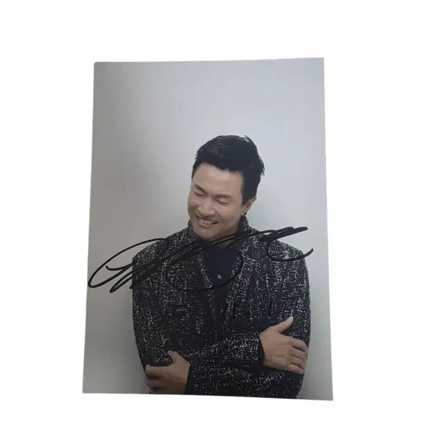 [BUNJANG] Kim Jung-min Signed Photograph / 김정민 싸인 사진