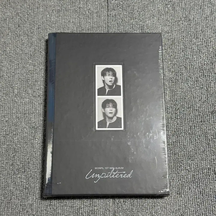 [BUNJANG] DAY6 Wonpil Unpiltered Photobook Album + Confetti Photocard / [미개봉] 원필 포토북 앨범 Unpiltered + 원필 컨페티