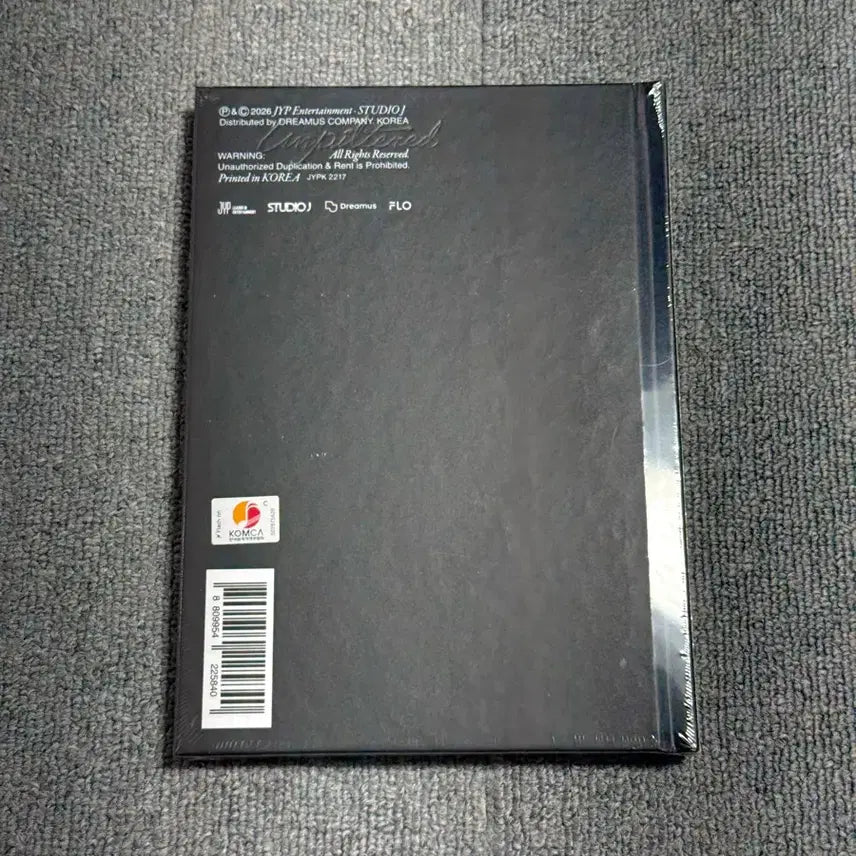 [BUNJANG] DAY6 Wonpil Unpiltered Photobook Album + Confetti Photocard / [미개봉] 원필 포토북 앨범 Unpiltered + 원필 컨페티