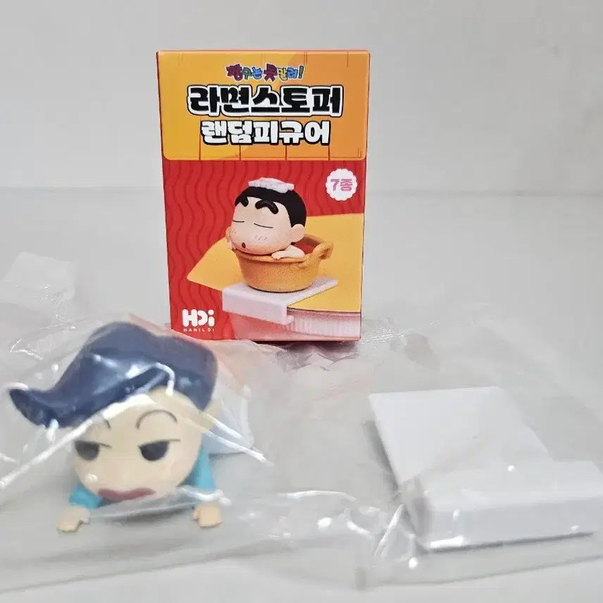 [BUNJANG] Crayon Shin-chan Ramen Stopper Figure Bundle Set / 라면스토퍼 4종 일괄판매