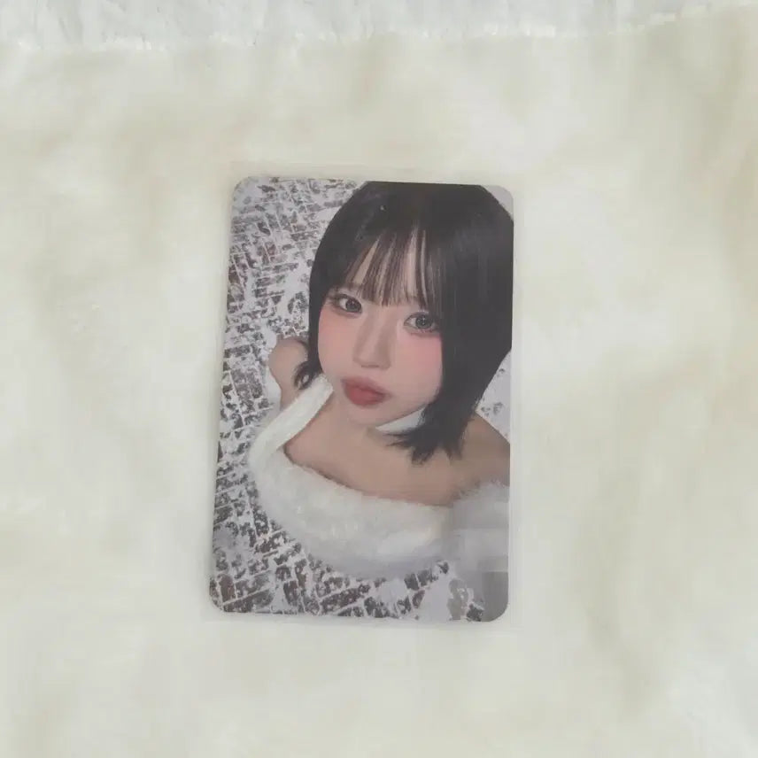[BUNJANG] fromis_9 Song Hayoung Hayan Geurim Studio Photocard / 프로미스나인 송하영 하얀그리움 공방 포카 판매