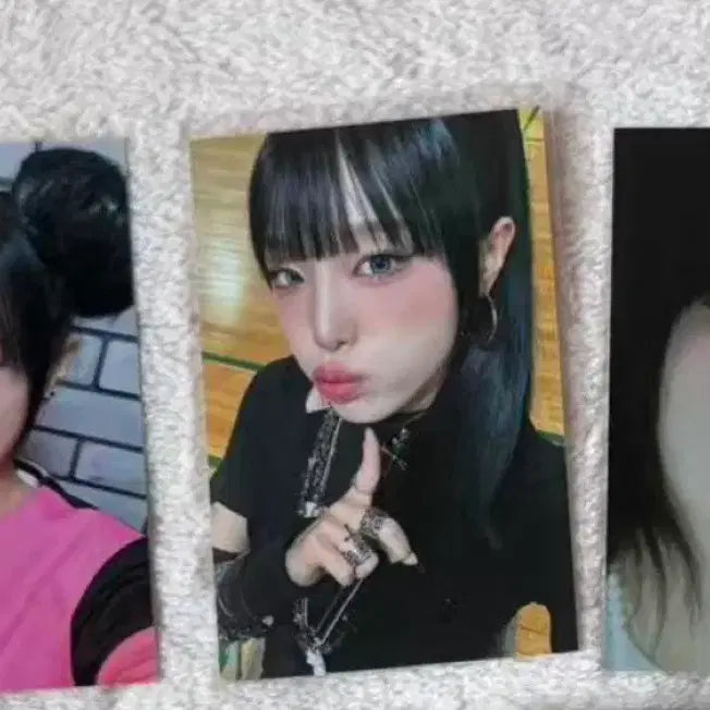 [BUNJANG] Choi Yena Yena Bundle Photocard Set / 최예나 예나 포카 일괄 판매