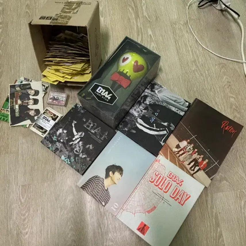 [SOLD OUT] B1A4 일괄 판매 정리 (앨범, 응원봉, 비공굿)