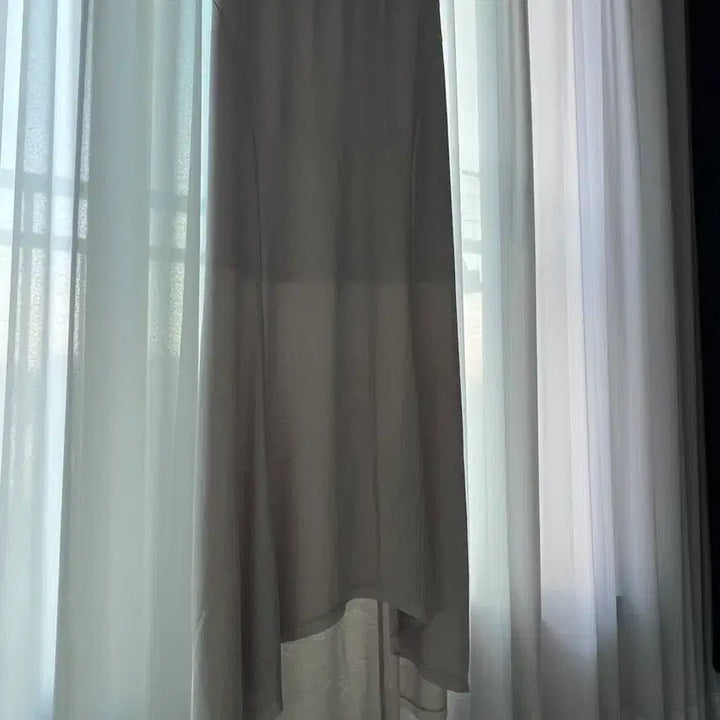 [BUNJANG] Chic Hera Long Asymmetric Skirt / 시크헤라 롱 언발 스커트 FREE
