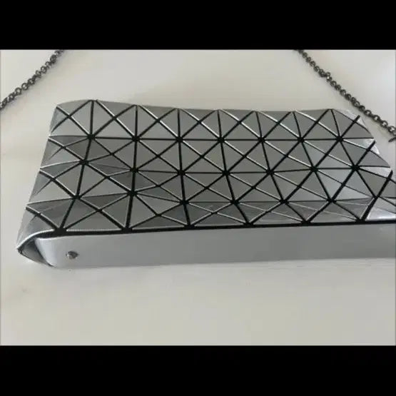 [BUNJANG] Bao Bao Crossbody Clutch Bag / 바오바오 크로스 겸 클러치백 정품