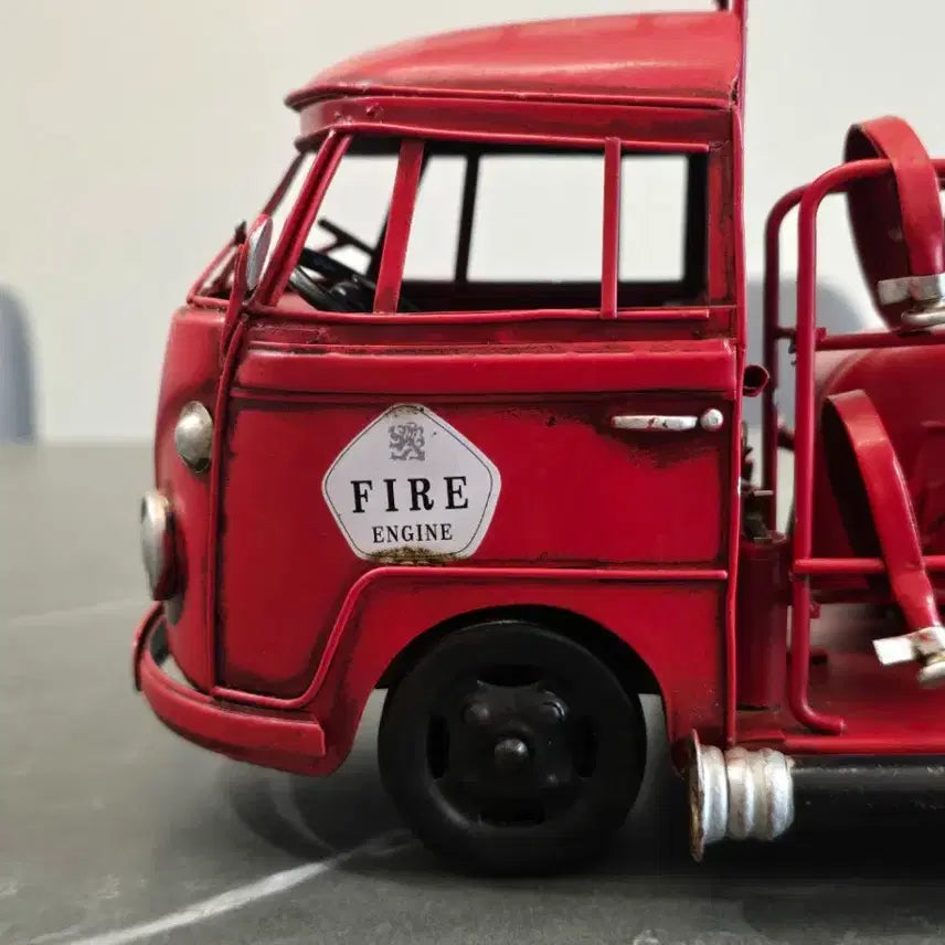 [BUNJANG] Vintage Metal Fire Truck Ornament / 빈티지 금속 소방차 장식품