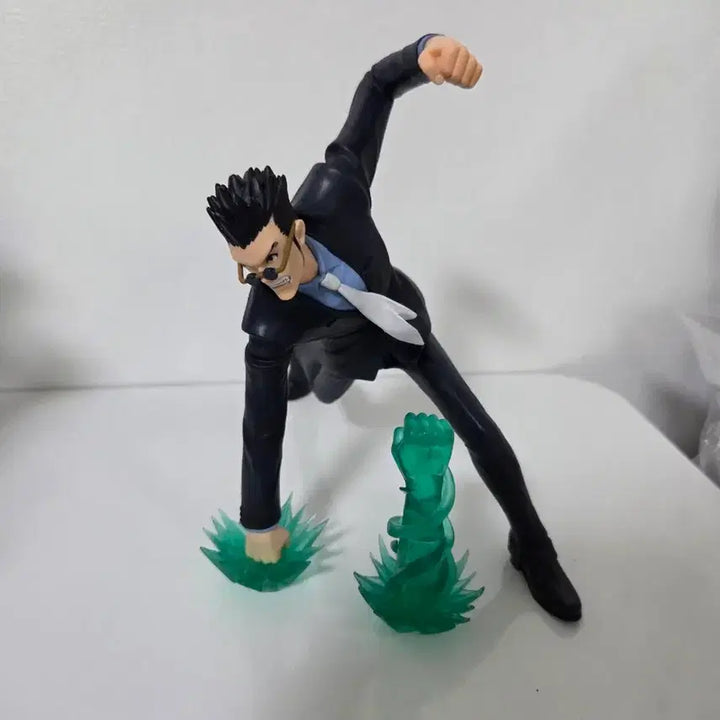 [BUNJANG] Hunter x Hunter Leorio Punch Figure / 헌터헌터 레오리오 펀치 피규어 박스 없음