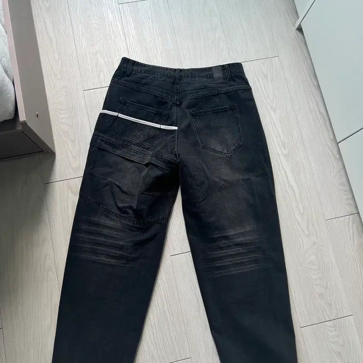 [BUNJANG] etce (ETCE) Gear Washed Denim Pants Black / etce 이티씨이 기어 워시드 데님 팬츠 블랙