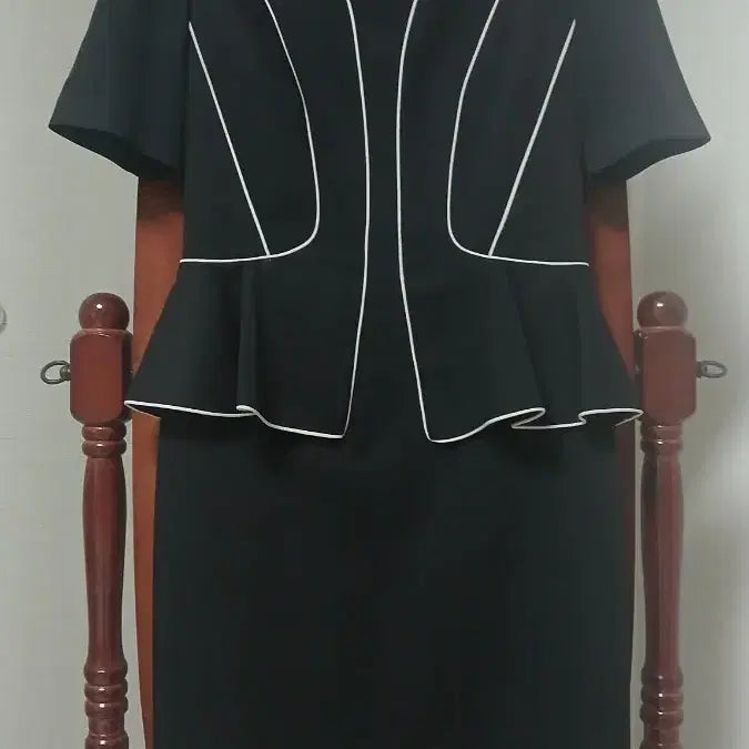 [BUNJANG] JIGOTT Black One-Piece Dress / JIGOTT 블랙 원피스