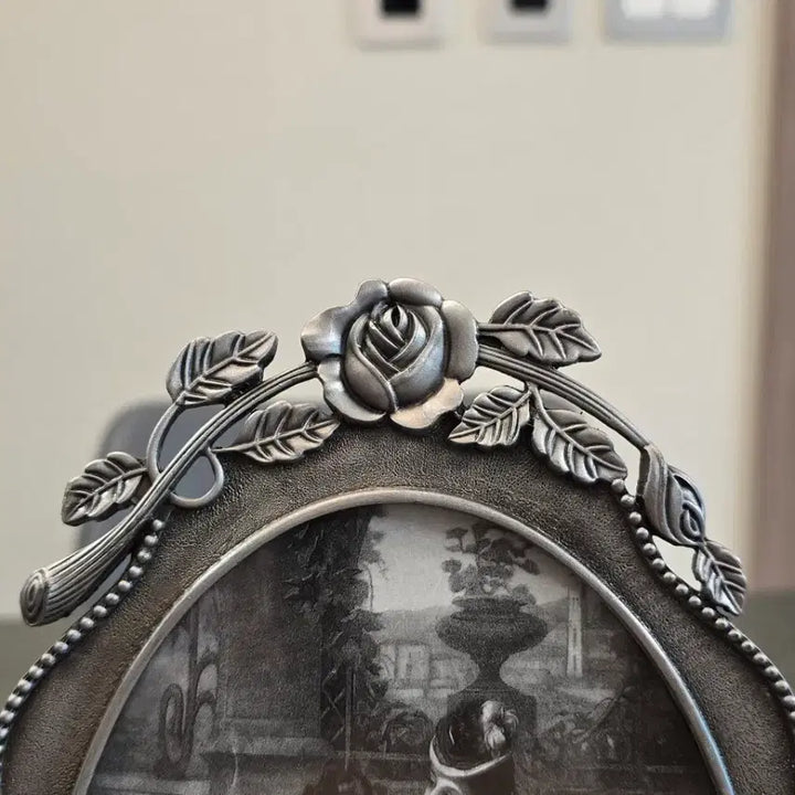 [BUNJANG] Antique Pewter Rose Frame / 앤틱 주석 로즈 액자