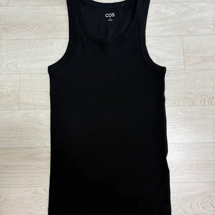 [BUNJANG] COS Sleeveless Top XS / 코스 슬리브리스 탑 xs