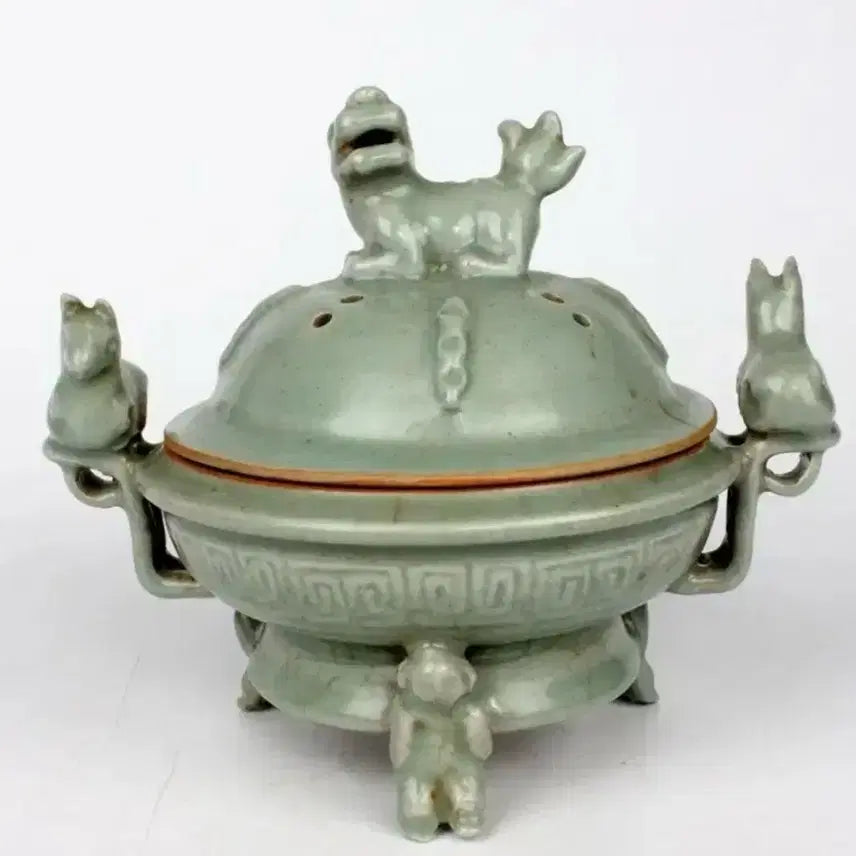 [BUNJANG] Yongcheon Ware Chinese Celadon Vase with Animal Lid / 중국도자기(용천요)