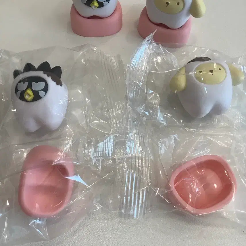 [BUNJANG] Sanrio Characters Gacha Pompompurin, Badtz-Maru / 산리오 치아 가챠 폼폼푸린, 배드바츠마루 양도