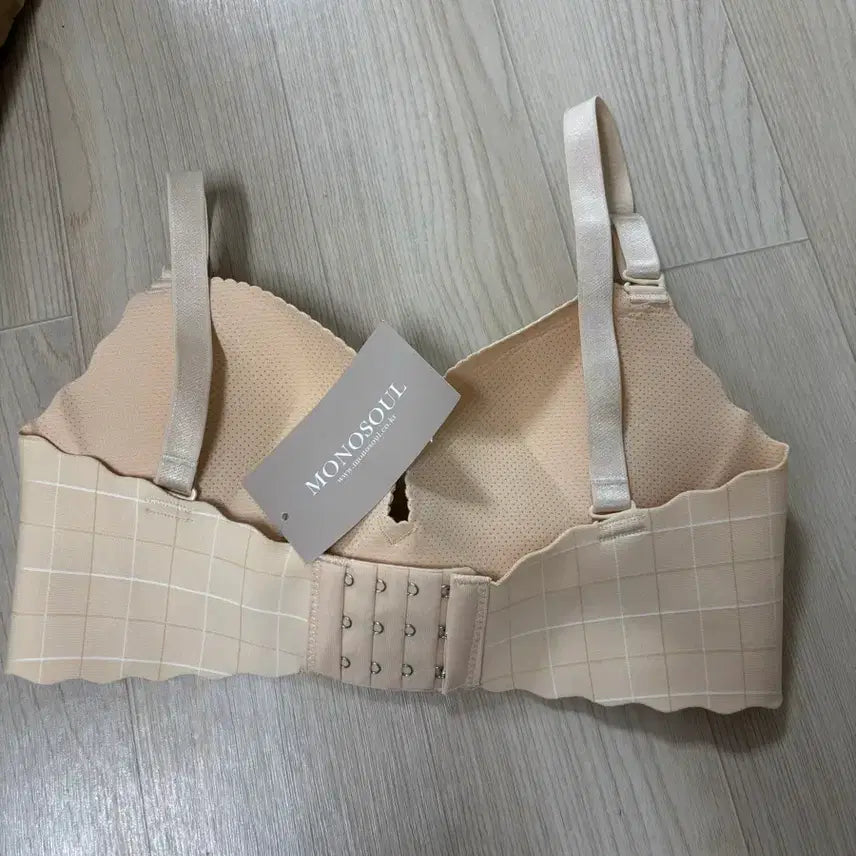 [SOLD OUT] 브라 새상품 75A