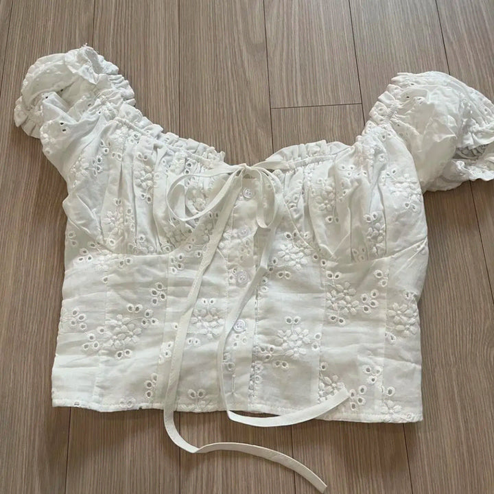 [BUNJANG] White Blouse / [착샷] 화이트 블라우스