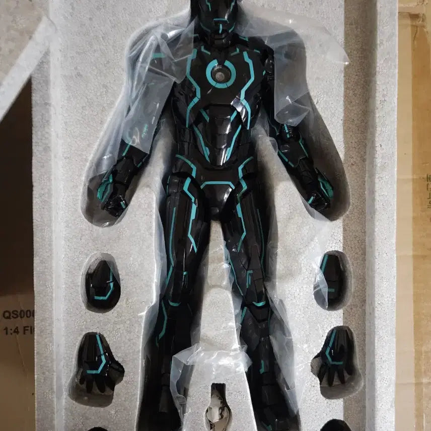 [BUNJANG] Hot Toys Neon Tech War Machine Iron Man Figure / 핫토이 네온테크 워머신 아이언맨 피규어