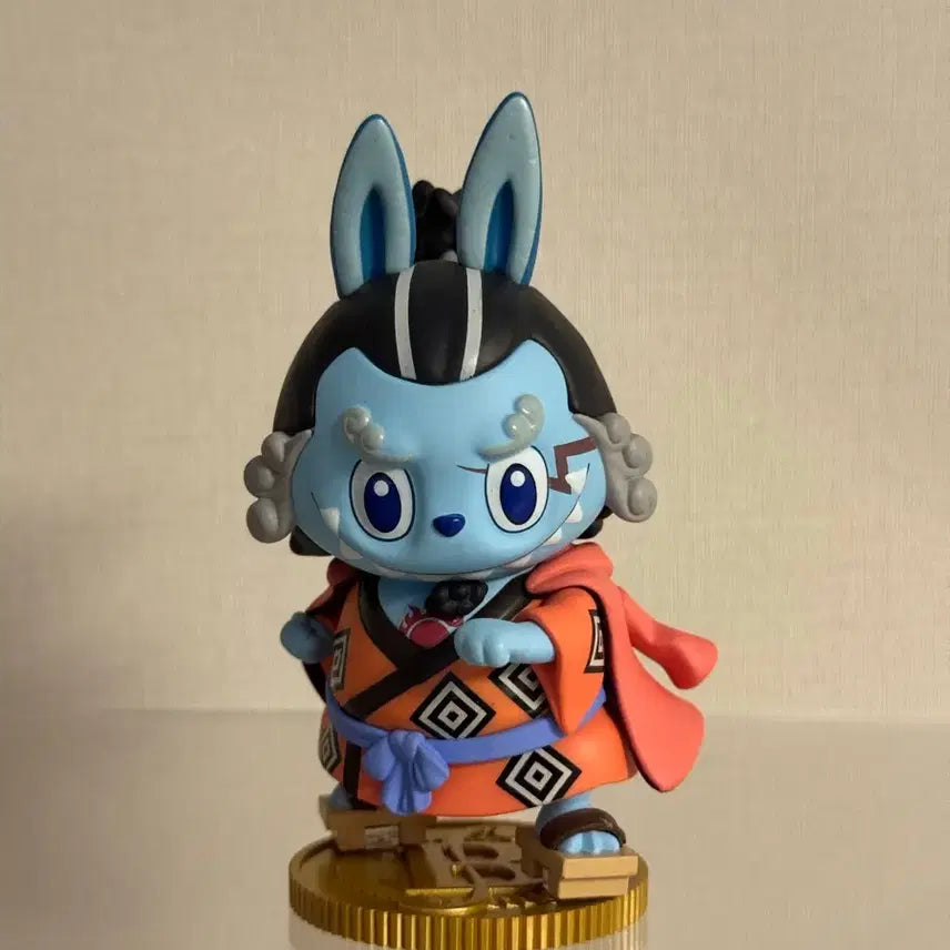 [BUNJANG] Pop Mart One Piece Labubu Jinbe Figure / 팝마트 원피스 라부부 징베 피규어