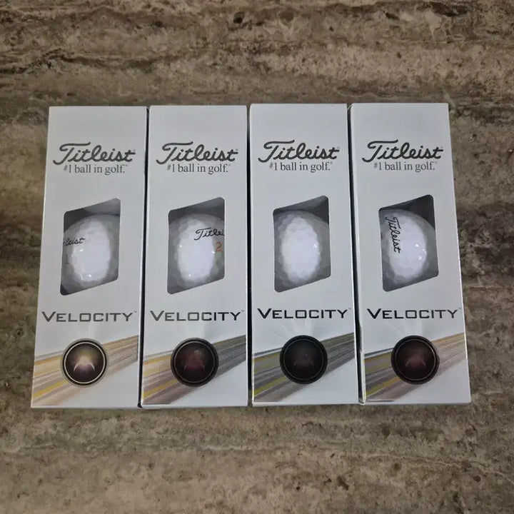 [BUNJANG] Titleist Velocity Golf Balls 3-Ball Pack (4 Boxes) / 타이틀리스트 벨로시티 골프공 3구 4박스