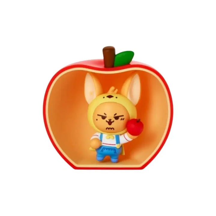 [BUNJANG] TXT Yeonjun Hornbar Toy Figure (Apple Ver.) / (연준) 뿔바투 황춘 피규어 (Apple Ver.)