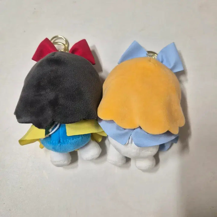 [BUNJANG] Hello Kitty Doll Keychain Set (Snow White, Alice) / 백설공주 앨리스 헬로키티 인형 키링 세트