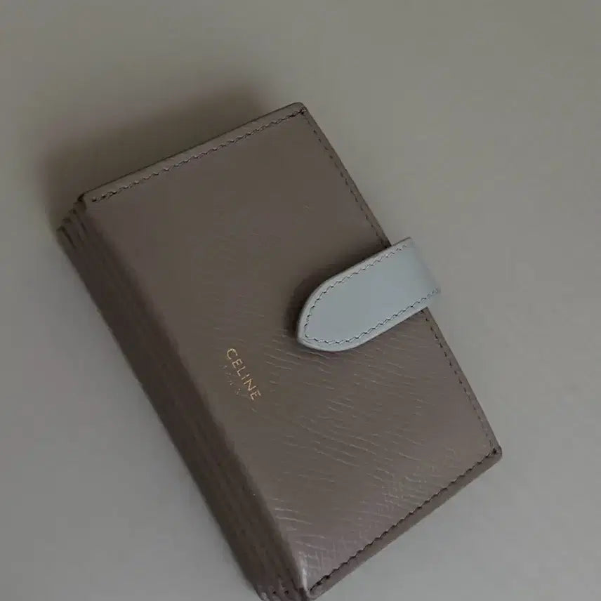 [SOLD OUT] 셀린느 아코디언 지갑