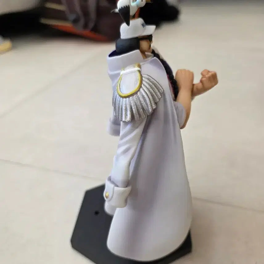 [BUNJANG] One Piece Sengoku DXF Figure + World Collectable Figure Set / 원피스) 해군대장 센고쿠 DXF + 월콜 박스X